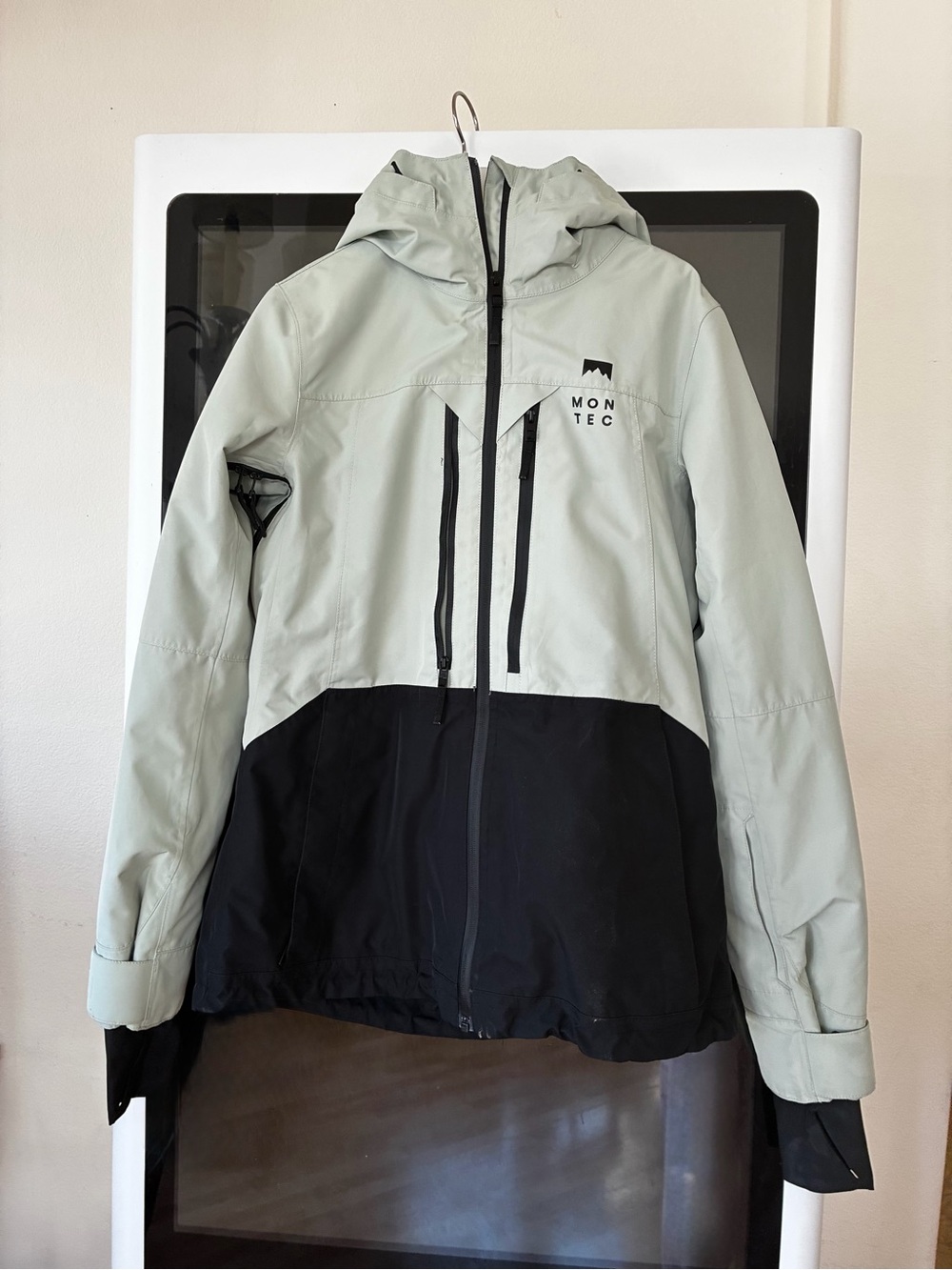 Montec Two-Tone Hooded Ski Jacket - Light Sage and Black